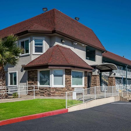 Quality Inn Elk Grove-Сакраменто Екстериор снимка