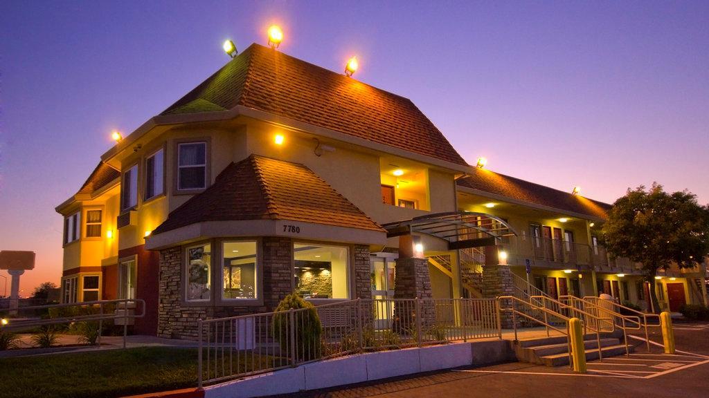 Quality Inn Elk Grove-Сакраменто Екстериор снимка