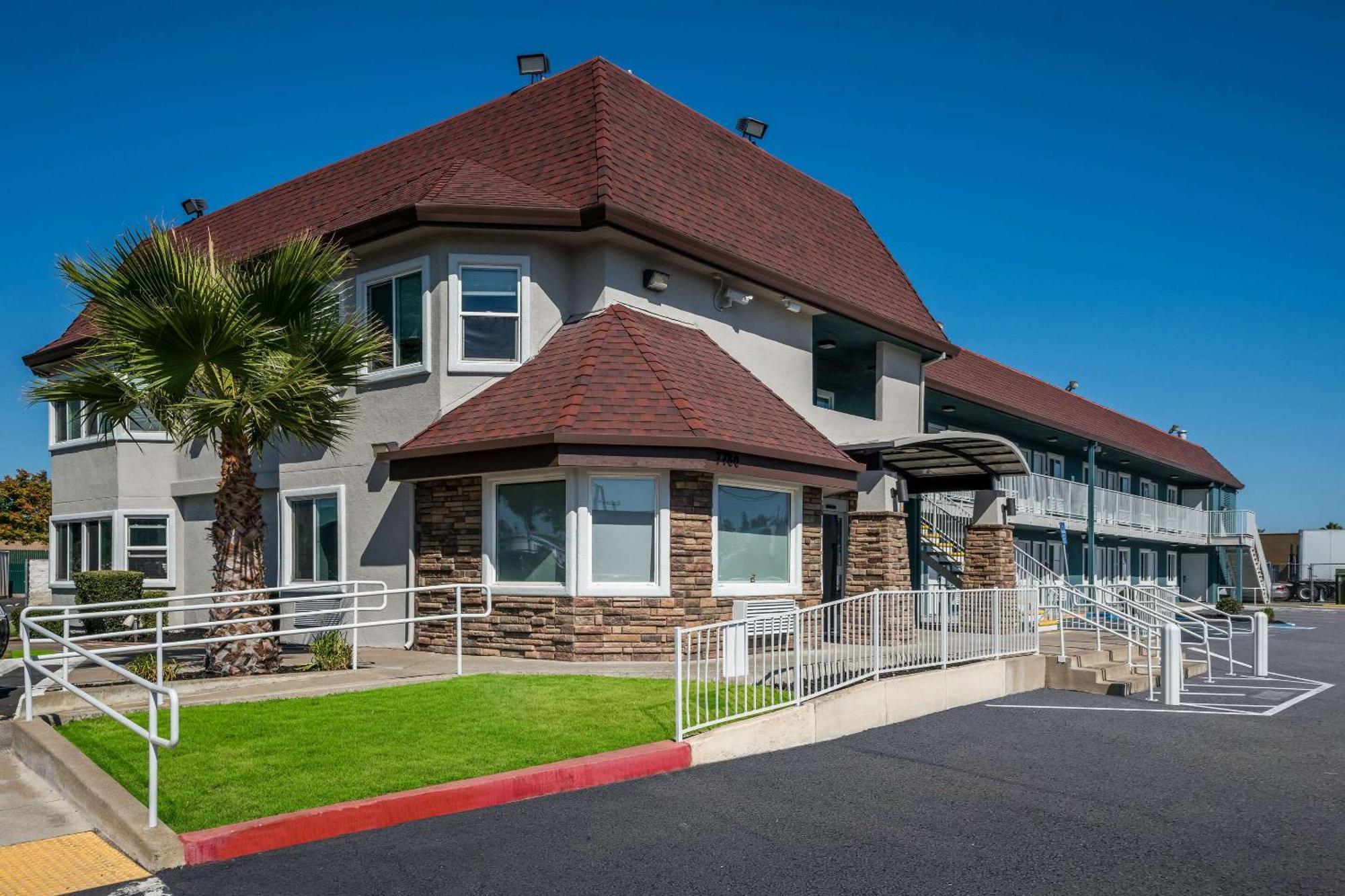Quality Inn Elk Grove-Сакраменто Екстериор снимка